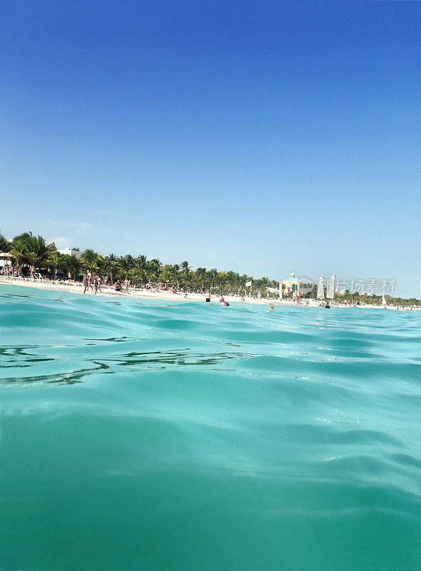 美丽的加勒比海海滩，美丽的卡门。Mayan Riviera, Quintana Roo，尤卡坦，墨西哥。